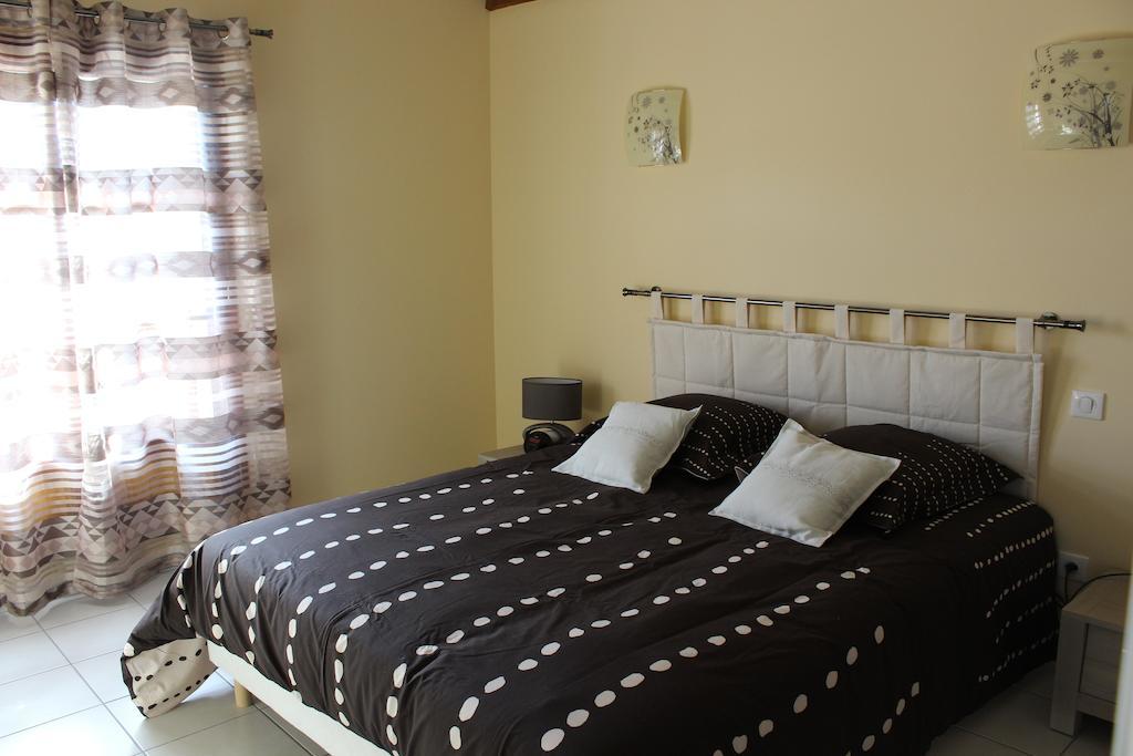 Le Pailler De La Planque Apartamento Camplong Quarto foto